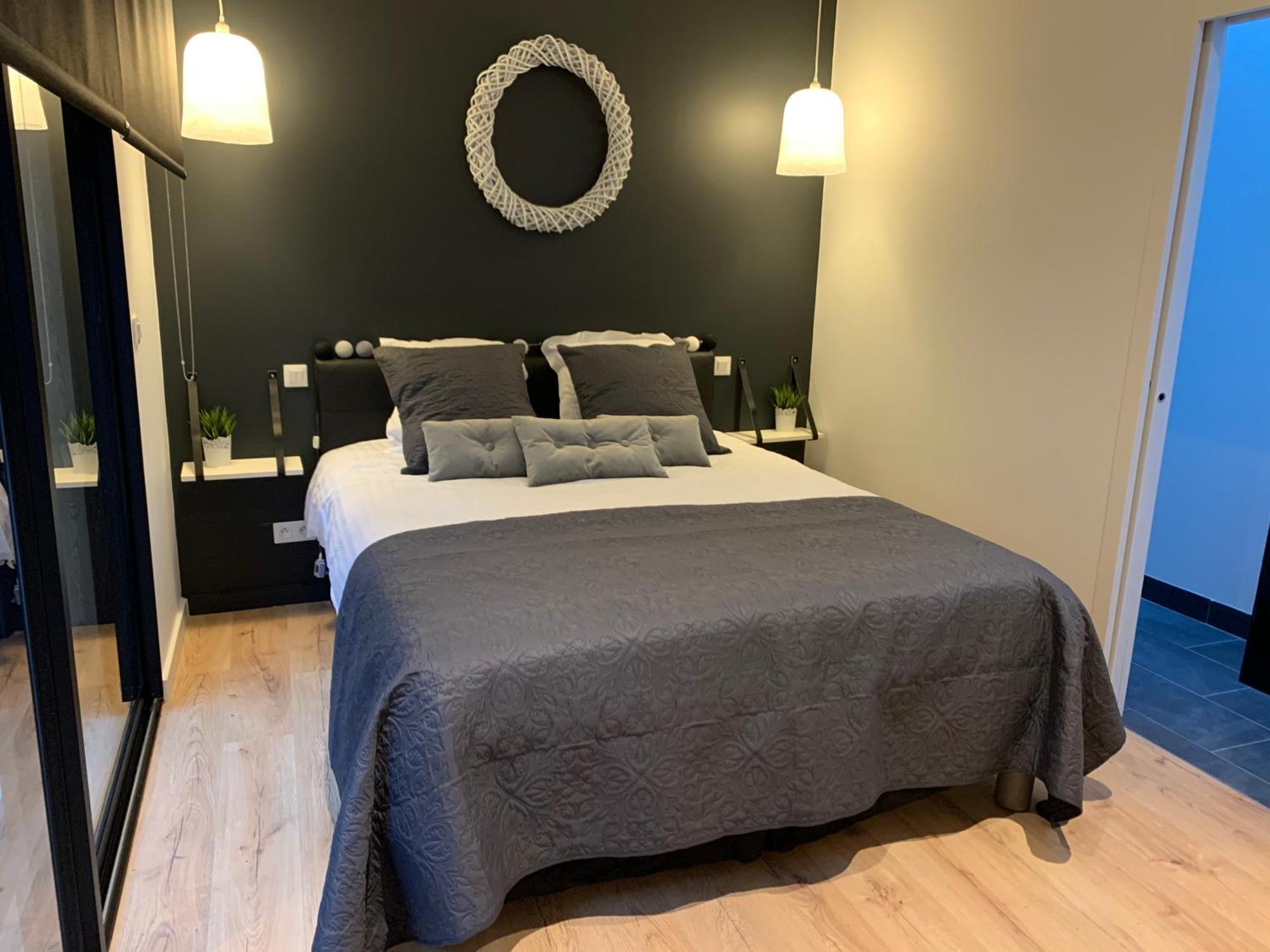 Victoria'S House Aparthotel Lille Bagian luar foto