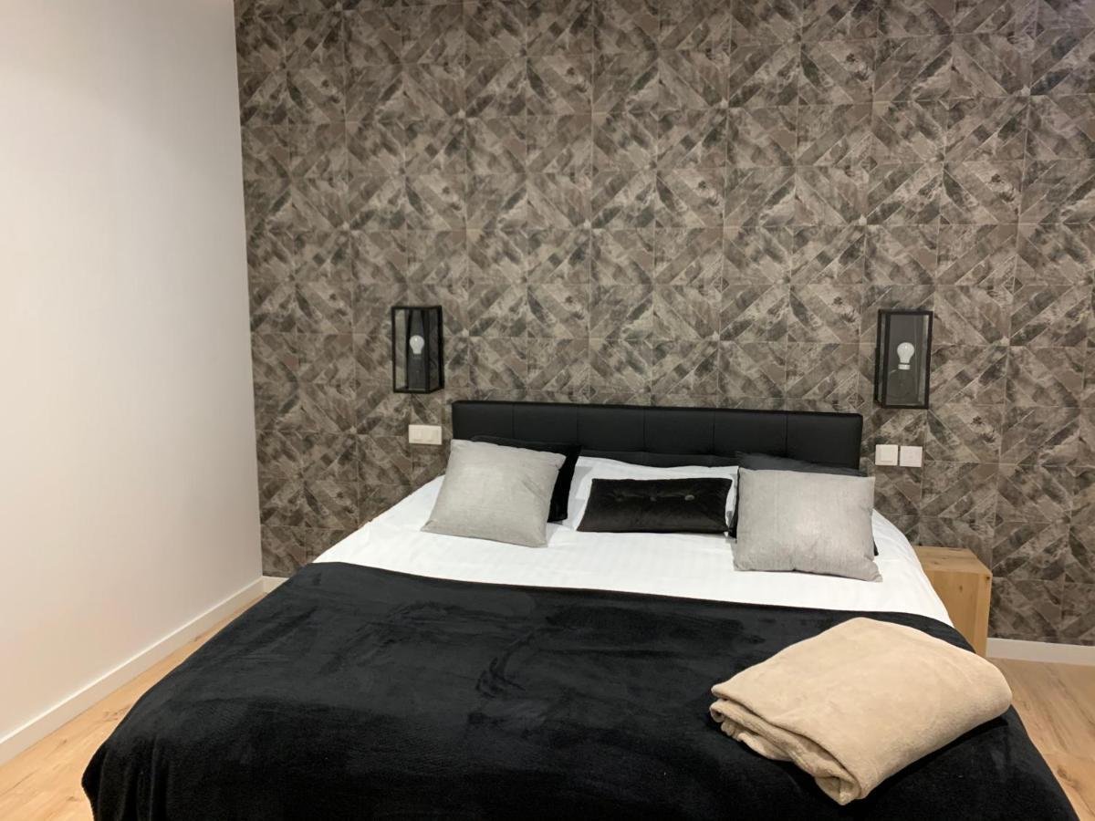 Victoria'S House Aparthotel Lille Bagian luar foto